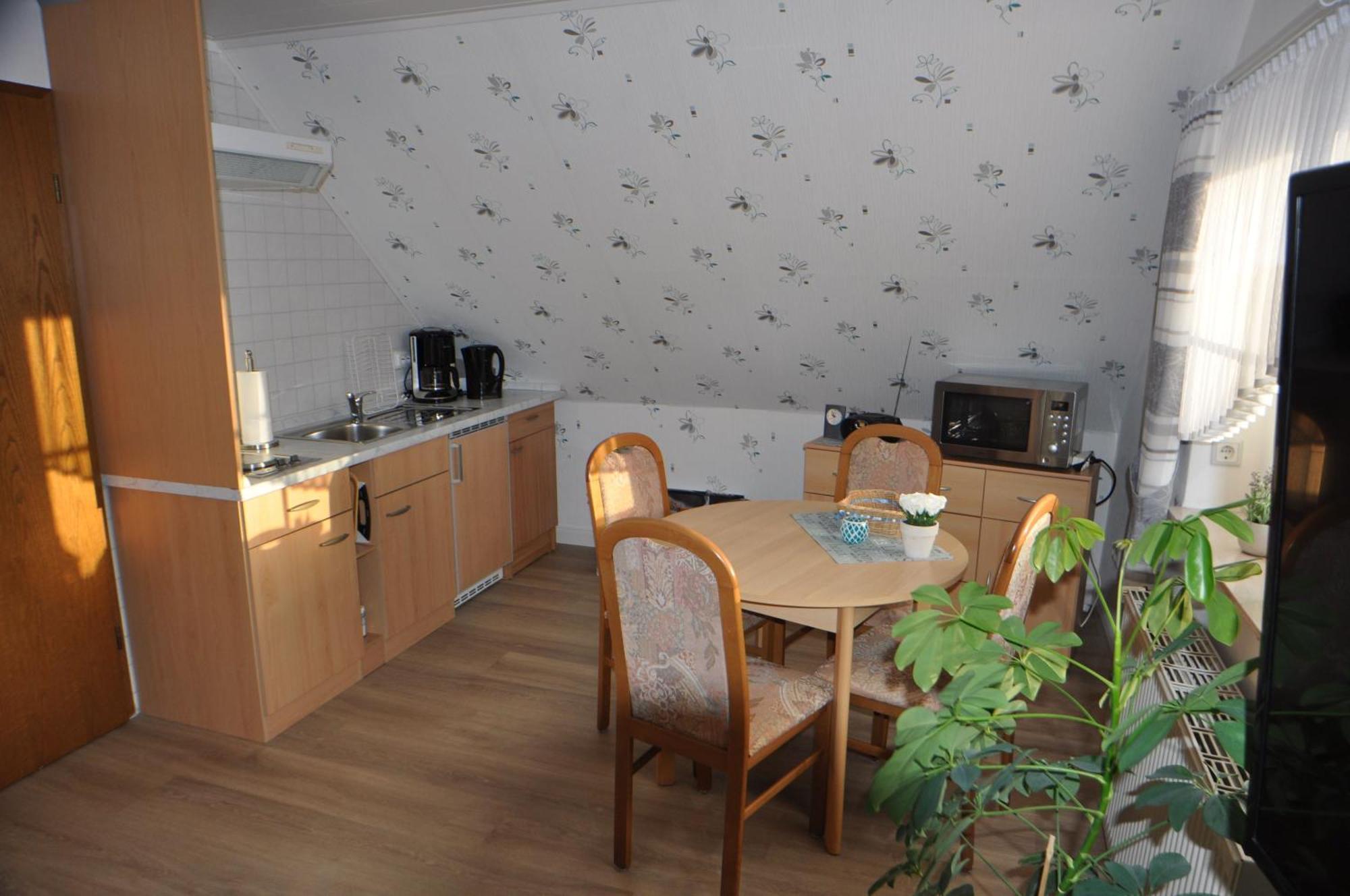 Brentano_ 65230 Apartment